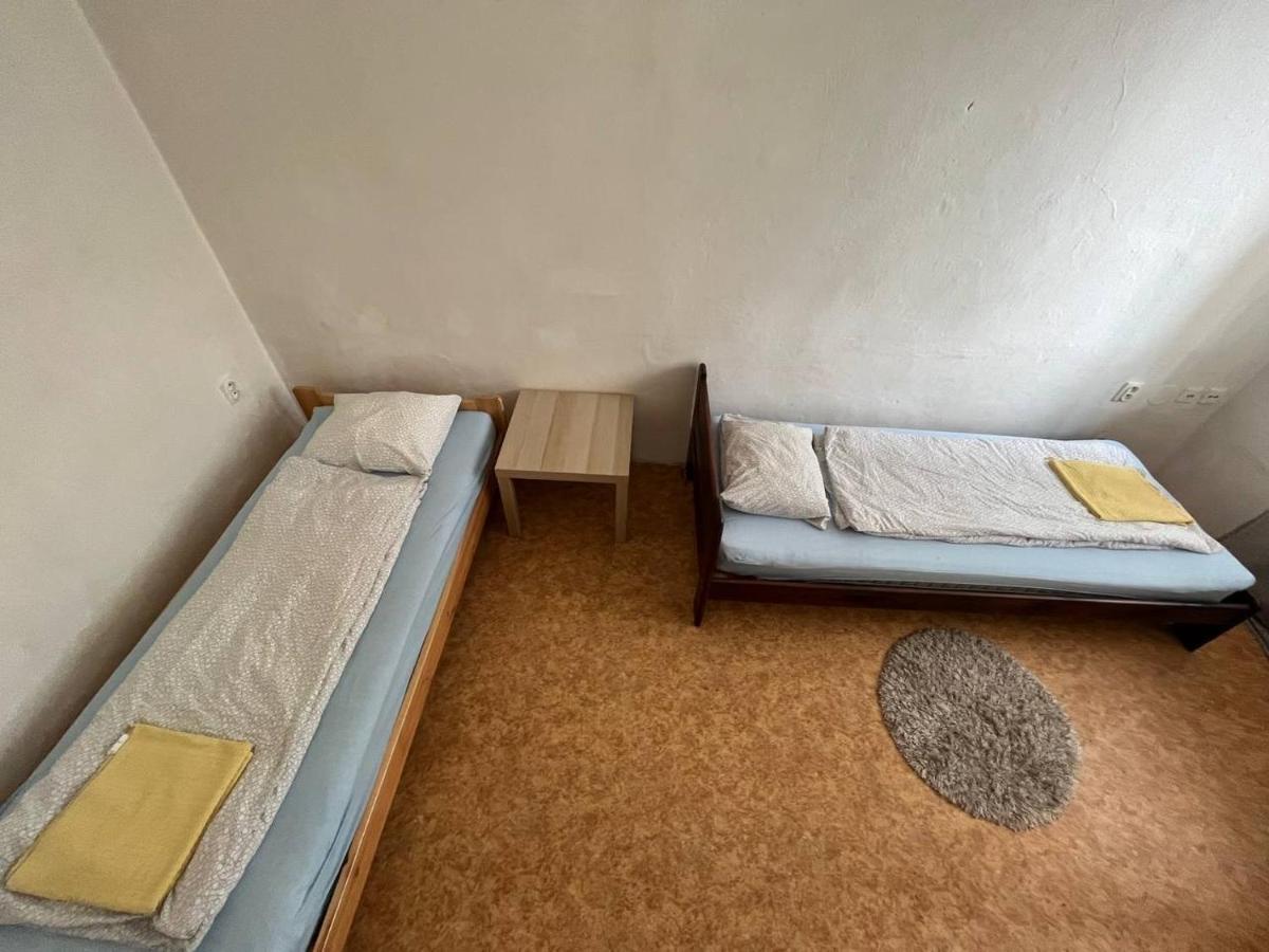 Near Main Railway And Bus Station Apartment Бърно Екстериор снимка