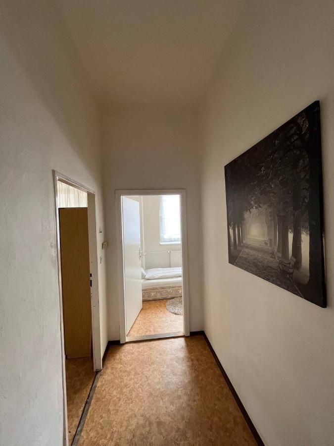 Near Main Railway And Bus Station Apartment Бърно Екстериор снимка